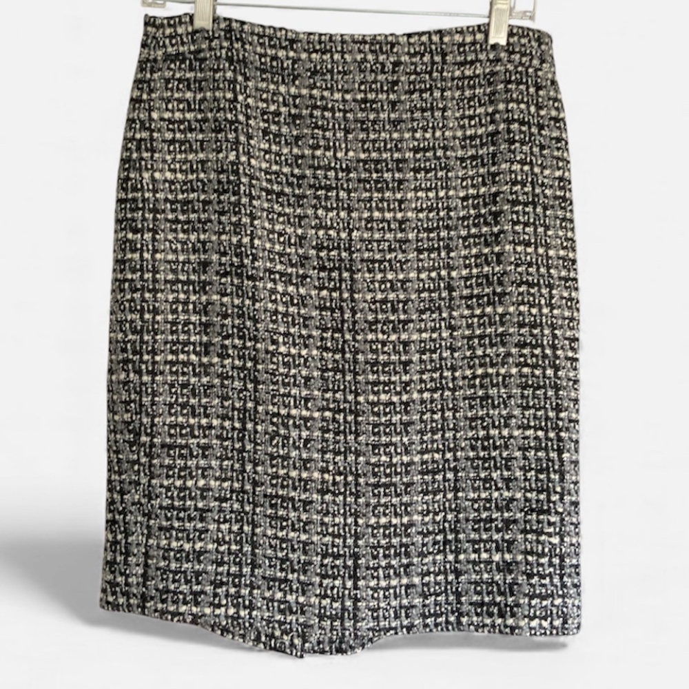 J Crew Factory The Pencil Skirt Tweed Boucle Wool Blend Black Grey Ivory SZ 2 - Picture 4 of 12
